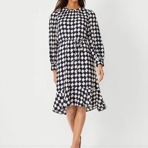 Ann Taylor Houndstooth Flounce Flair dress 8